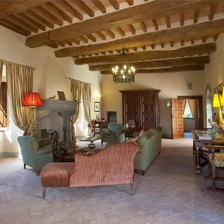 Carbonesca Sleeps 14 Pool Wifi فيلة